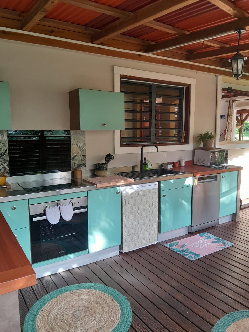 Cuisine extérieure de l'Habitation Madame Rosalie